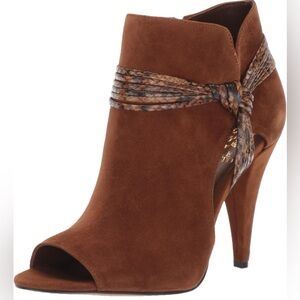 Vince Camuto Annavay Brown Suede Open Toe Dress Booties - Size 9.5 M